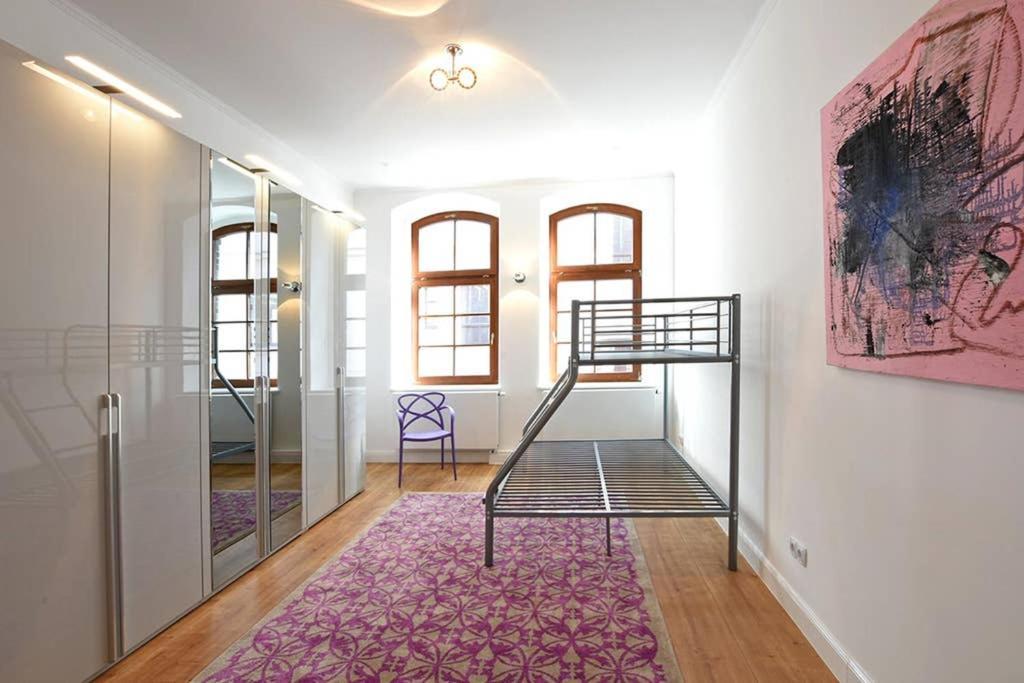 6,5 Luxury Room Apartment - Central Zwickau - 3 Bedrooms - 2 Bathrooms エクステリア 写真